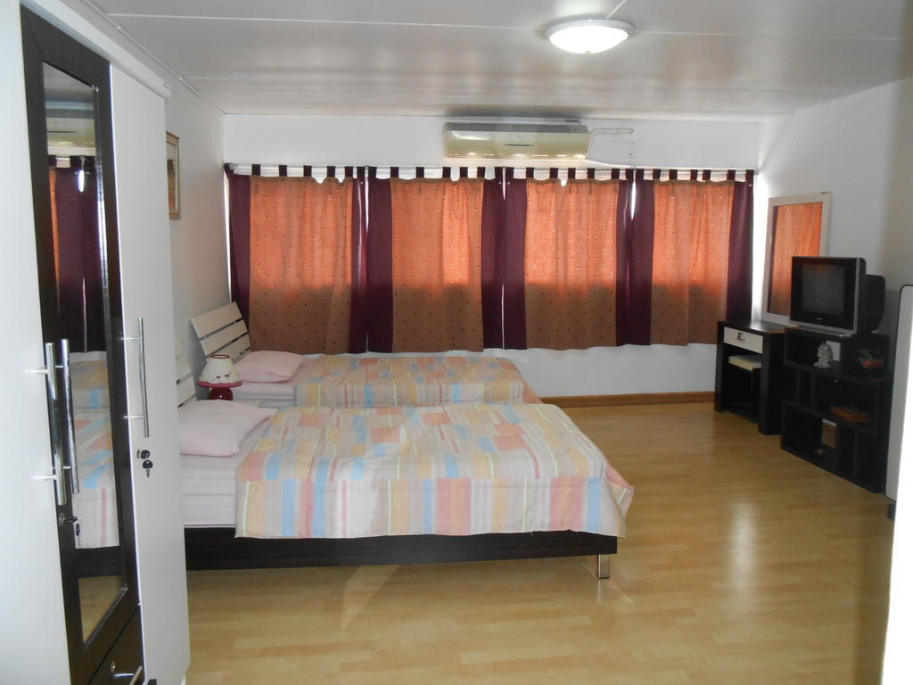 Mt-Room Pak Kret Luaran gambar