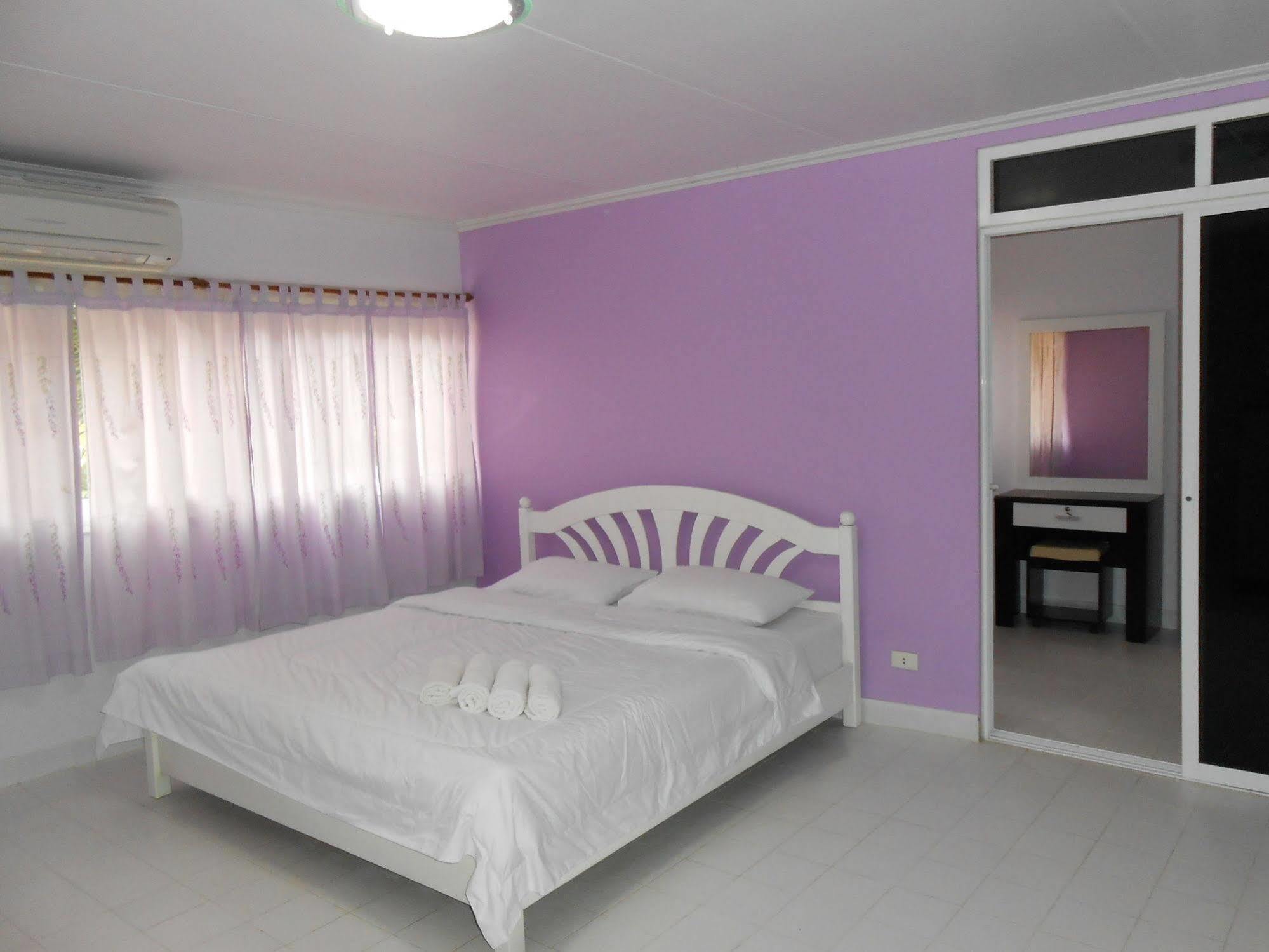 Mt-Room Pak Kret Luaran gambar